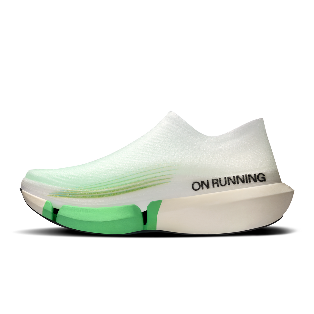 ON Unisex Cloudboom Strike Light Spray