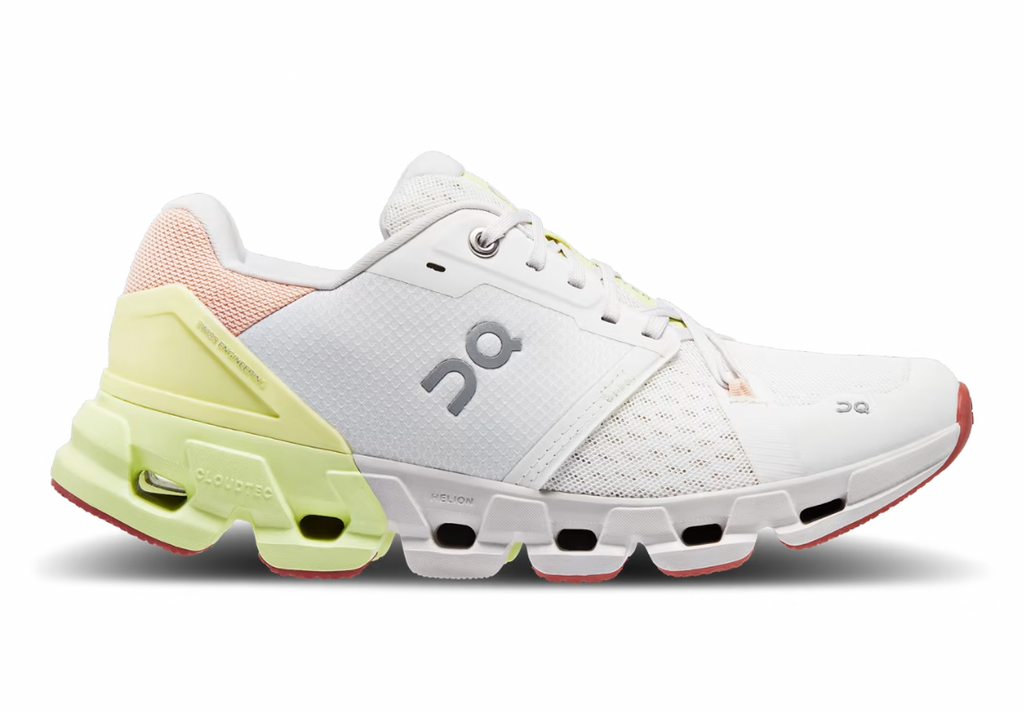 On Womens Cloudflyer 4- White/Hay (71.98249)